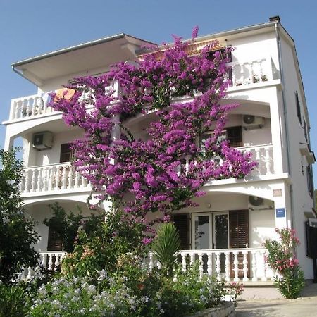 Apartments By The Sea Barbat, Rab - 17620 Barbat na Rabu Exterior foto