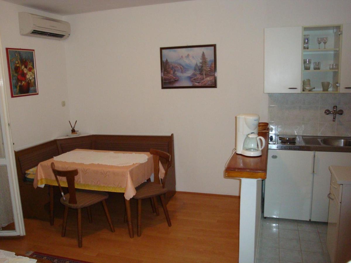 Apartments By The Sea Barbat, Rab - 17620 Barbat na Rabu Exterior foto
